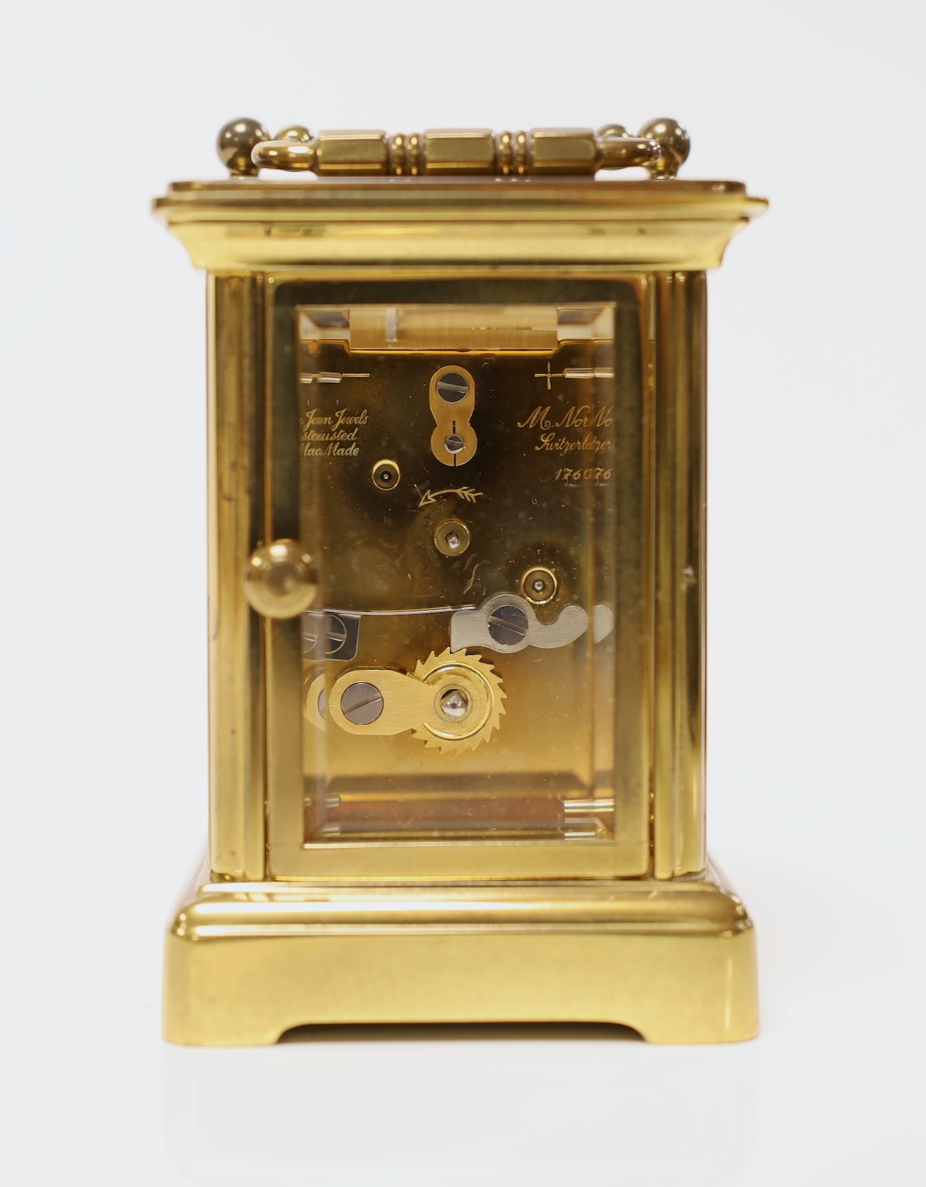 A Matthew Norman small brass carriage timepiece, 8cms high